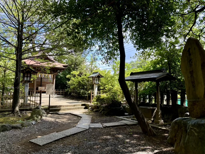 世田谷八幡宮 高良神社