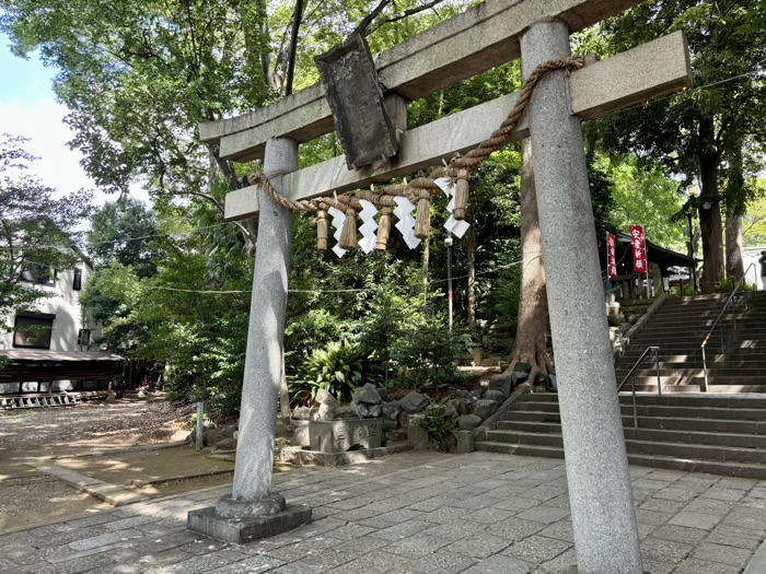 世田谷八幡宮