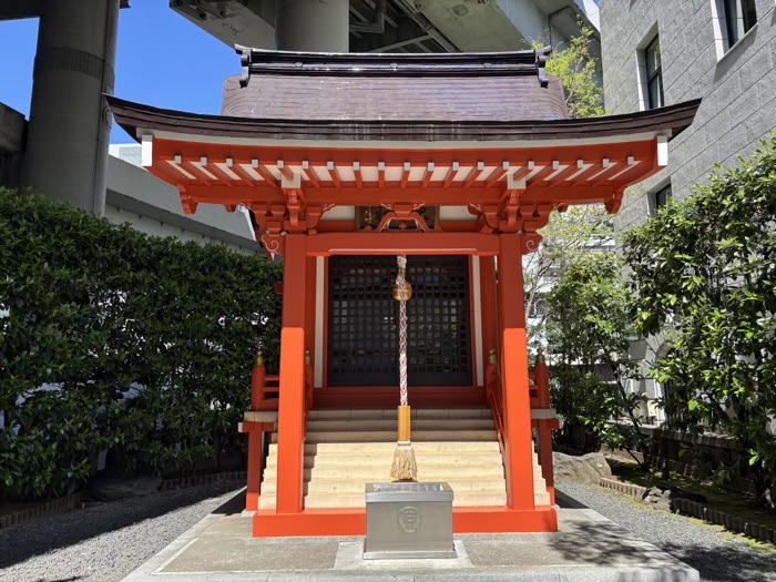 日本橋　兜神社