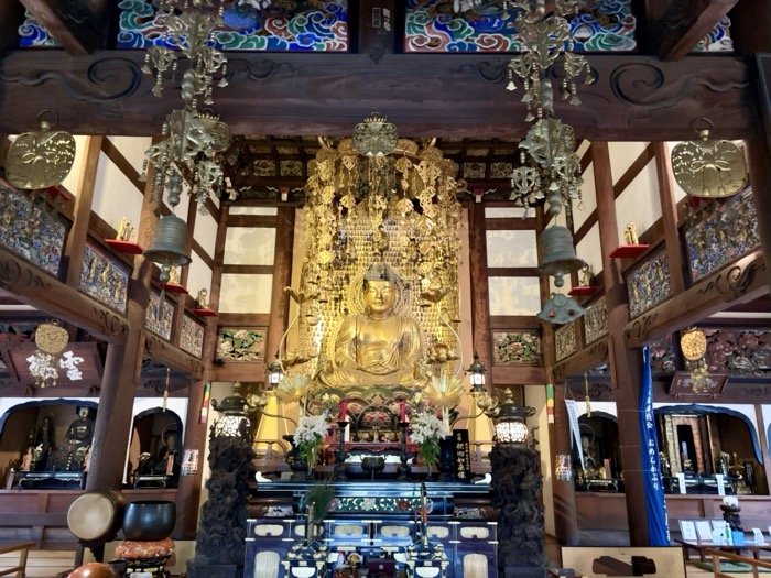 九品仏浄真寺　釈迦如来像