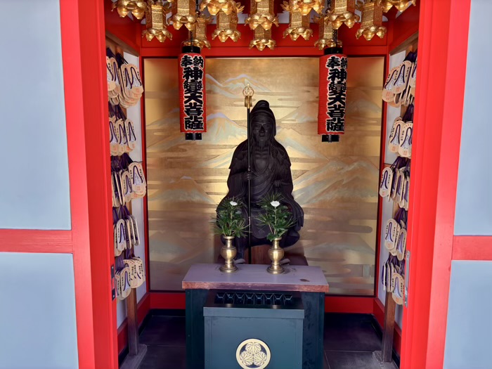 西早稲田　光松山 威盛院 放生寺　神変灯籠堂