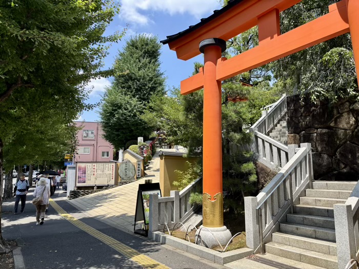 西早稲田　光松山 威盛院 放生寺