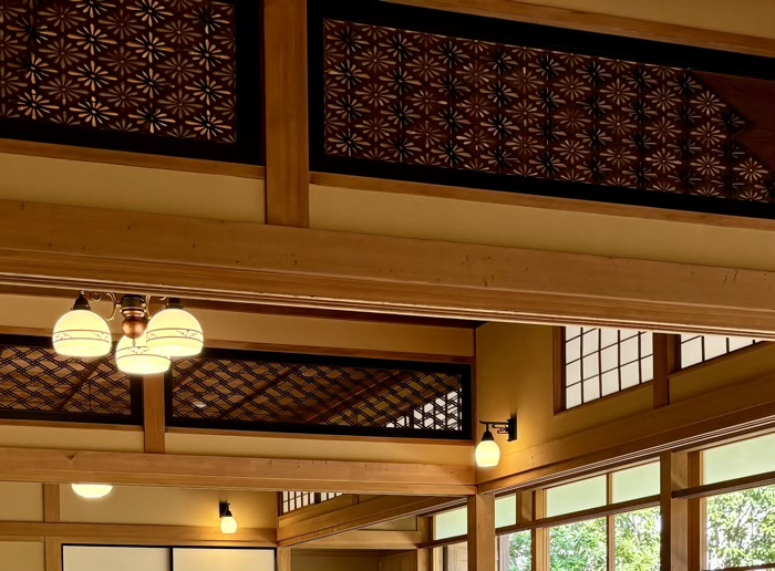 文京区　根津神社　舞姫の家