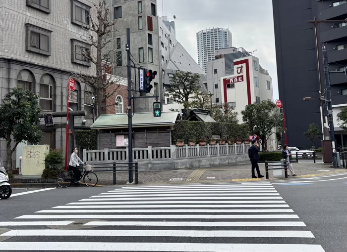 新宿 抜弁天 厳島神社