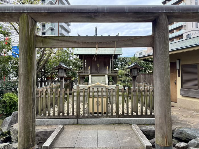 新宿 抜弁天 厳島神社