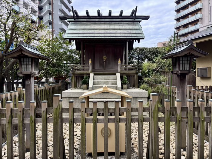 新宿 抜弁天 厳島神社
