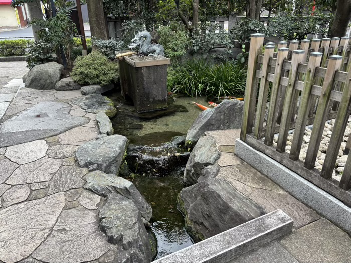 新宿 抜弁天 厳島神社