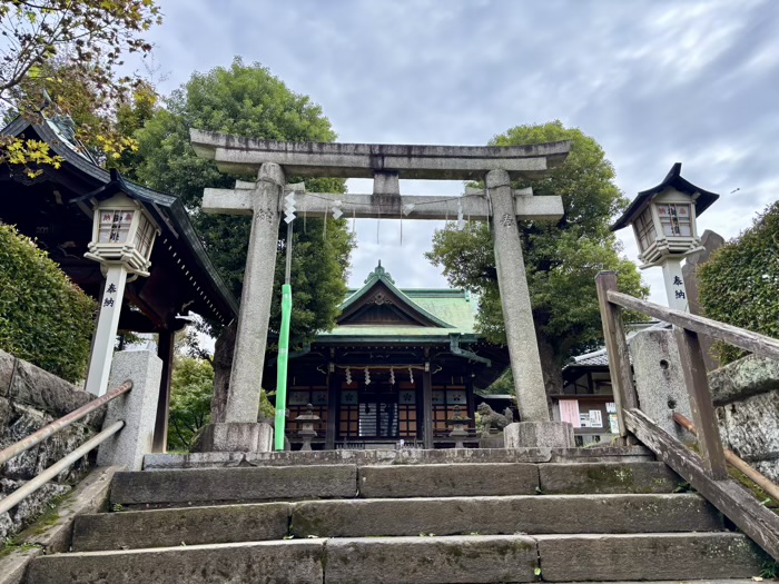 新宿 西向天神社