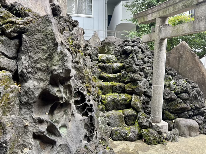 中央区 鉄砲洲稲荷神社 富士塚