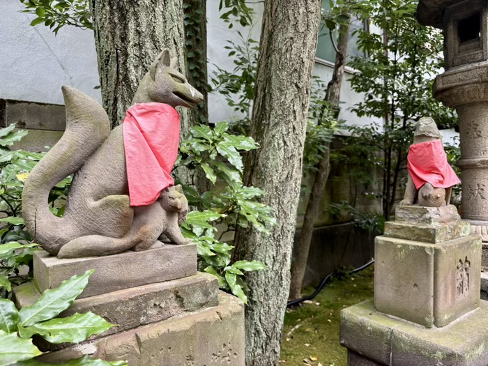 新川　於岩稲荷田宮神社