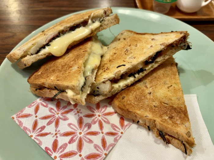中央林間 コーヒーショップ「喫茶UTORO(ウトロ)」 メニュー