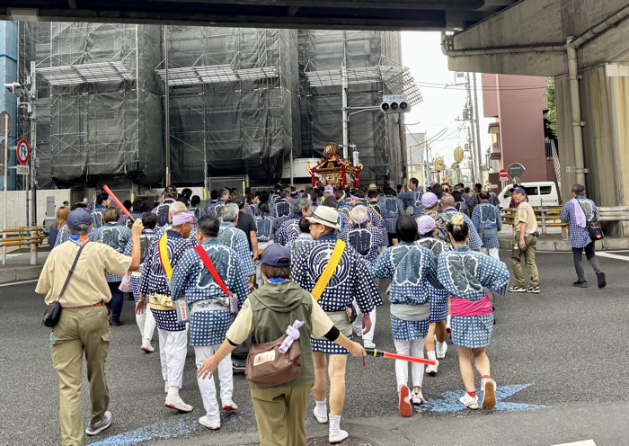 世田谷区 久富稲荷神社 例大祭 神輿渡御